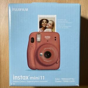 Fujifilm INSTAX Mini 11 instant camera terracotta UO Urban Outfitters exclusive